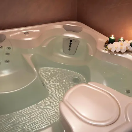 Bed & Breakfast Czerwone Wierchy - Przy Stoku Narciarskim - Sauna I Jacuzzi Wliczone W Cene Pobytu