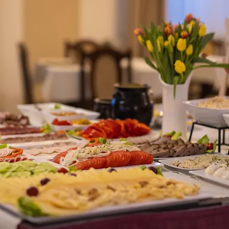 Bed & Breakfast Czerwone Wierchy - Przy Stoku Narciarskim - Sauna I Jacuzzi Wliczone W Cene Pobytu