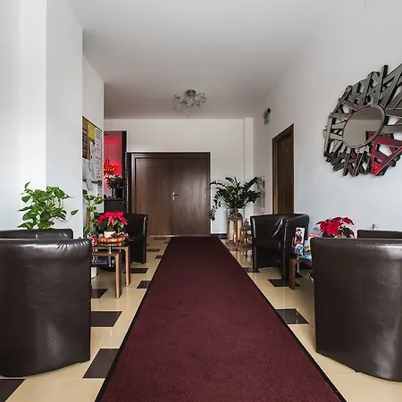 Panzió Czerwone Wierchy - Sauna I Jacuzzi Wliczone W Cene Pobytu! Białka Tatrzańska